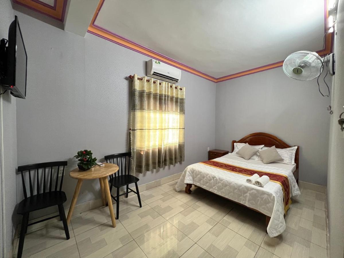 Nhà Nghỉ Hồng Trang - Thủ Dầu Một Ngoại thất bức ảnh